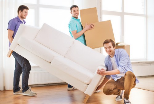 Local moving help for flats and homes in Wimbledon